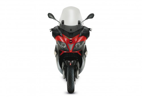 Aprilia SR 50 R Street