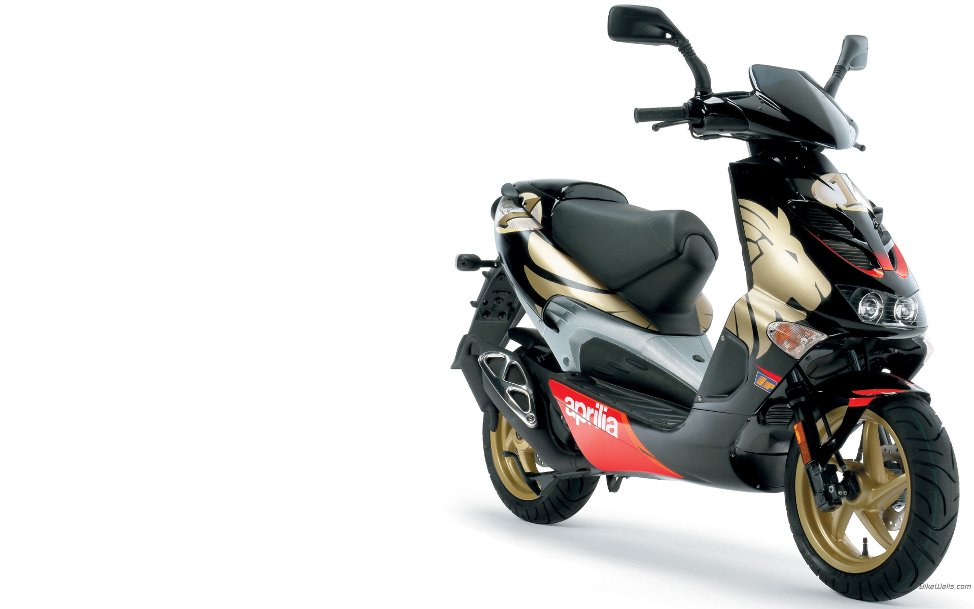 Aprilia SR 50 R Street