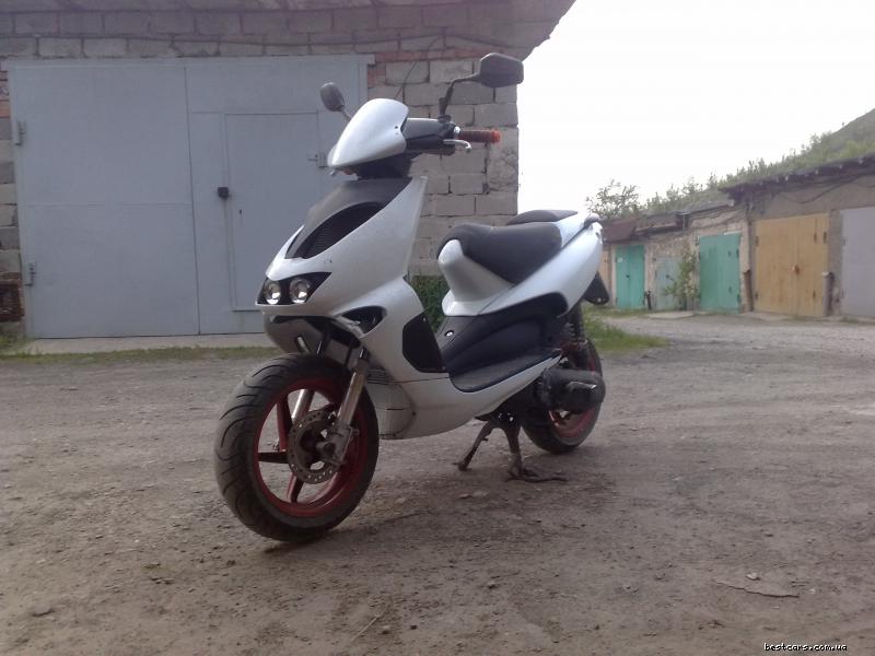 Aprilia SR 50 Street