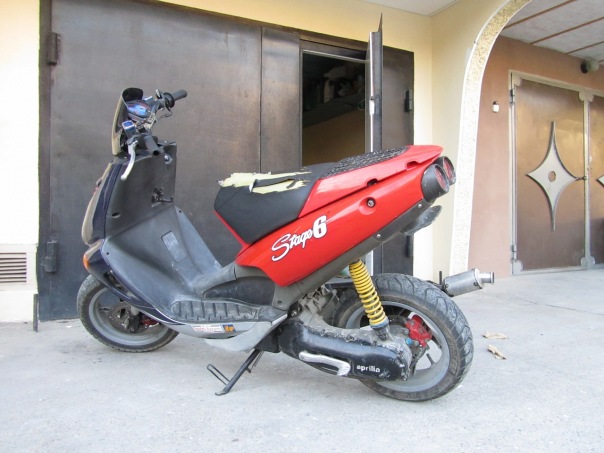 Aprilia SR Replica