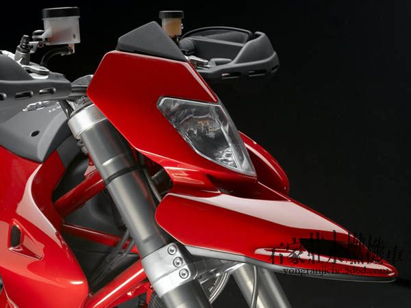 Aprilia SXV 550
