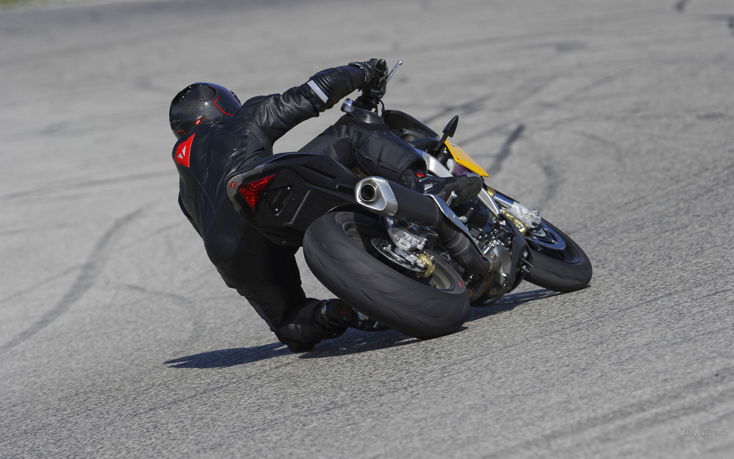 Aprilia Tuono 1000 R Factory
