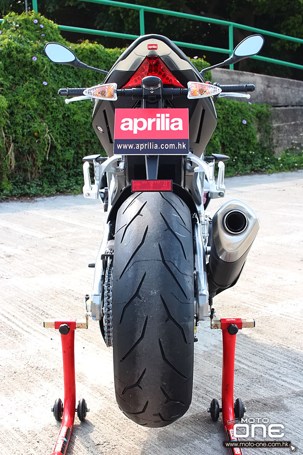 Aprilia Tuono 1000
