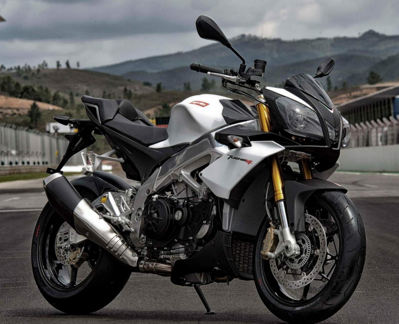 Aprilia Tuono 125