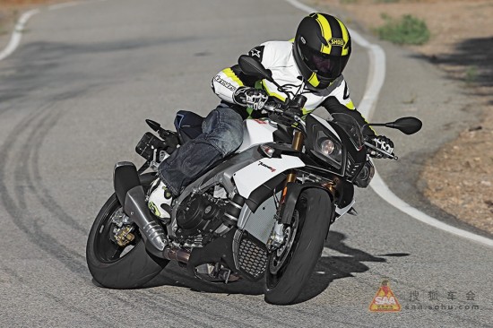 Aprilia Tuono R