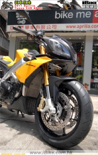 Aprilia Tuono V4R APRC