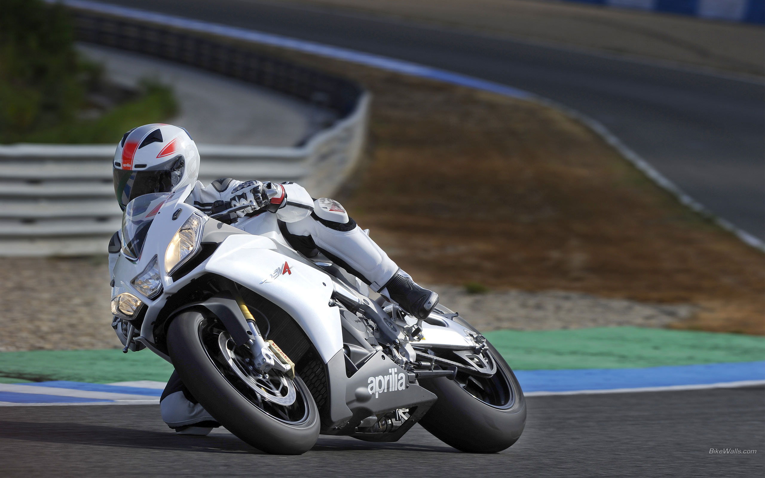 Aprilia TX 311