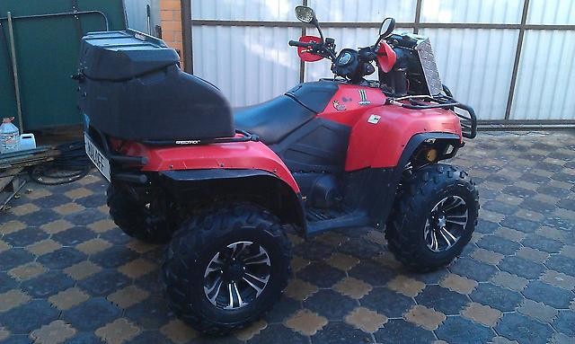 Arctic Cat 650 ATV