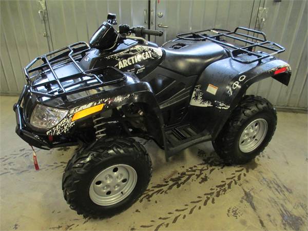 Arctic Cat 700 LTD