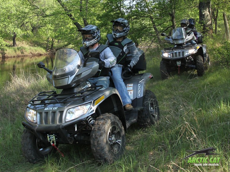 Arctic Cat TRV 1000
