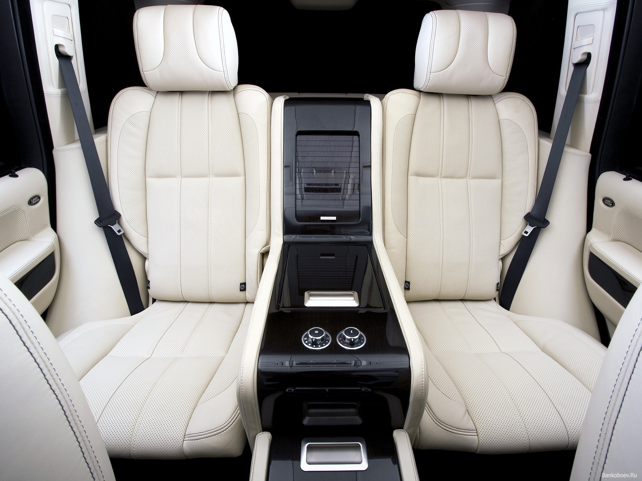 Arden Range Rover AR7