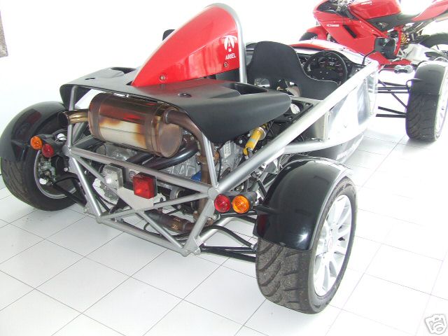 Ariel Atom V6