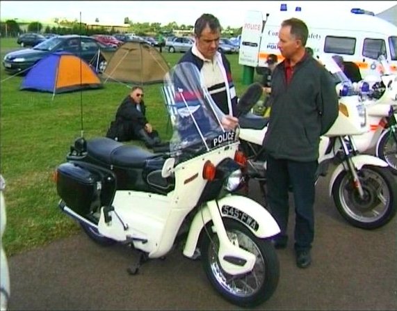 Ariel Leader 250