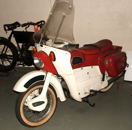 Ariel Leader