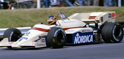 Arrows A7