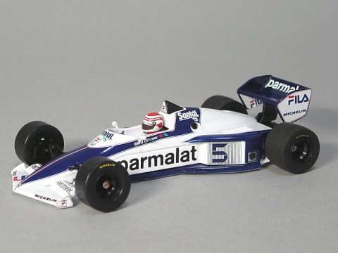 Arrows A8