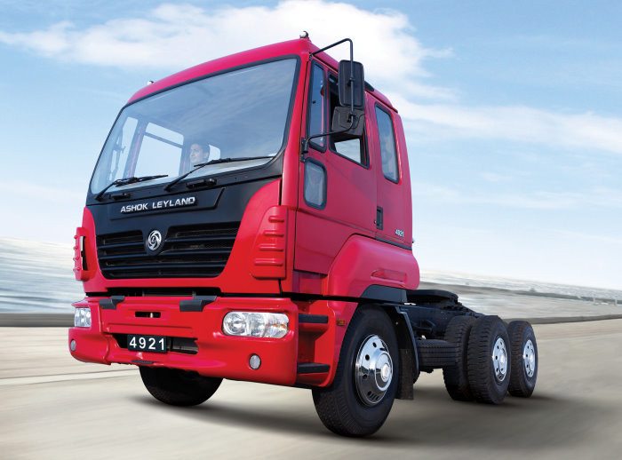Ashok Leyland 14 wheel truck