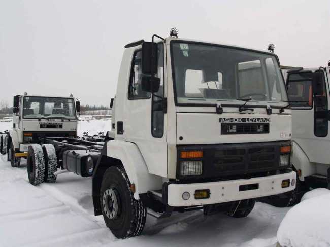 Ashok Leyland 9016