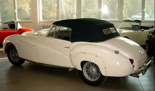 Aston Martin Atom