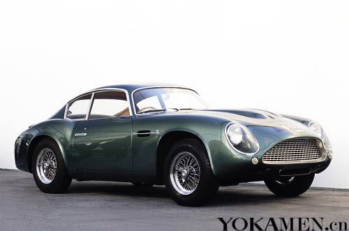 Aston Martin DB4