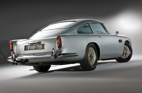 Aston Martin DB5 Volante