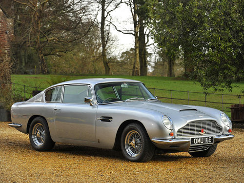 Aston Martin DB5 Volante