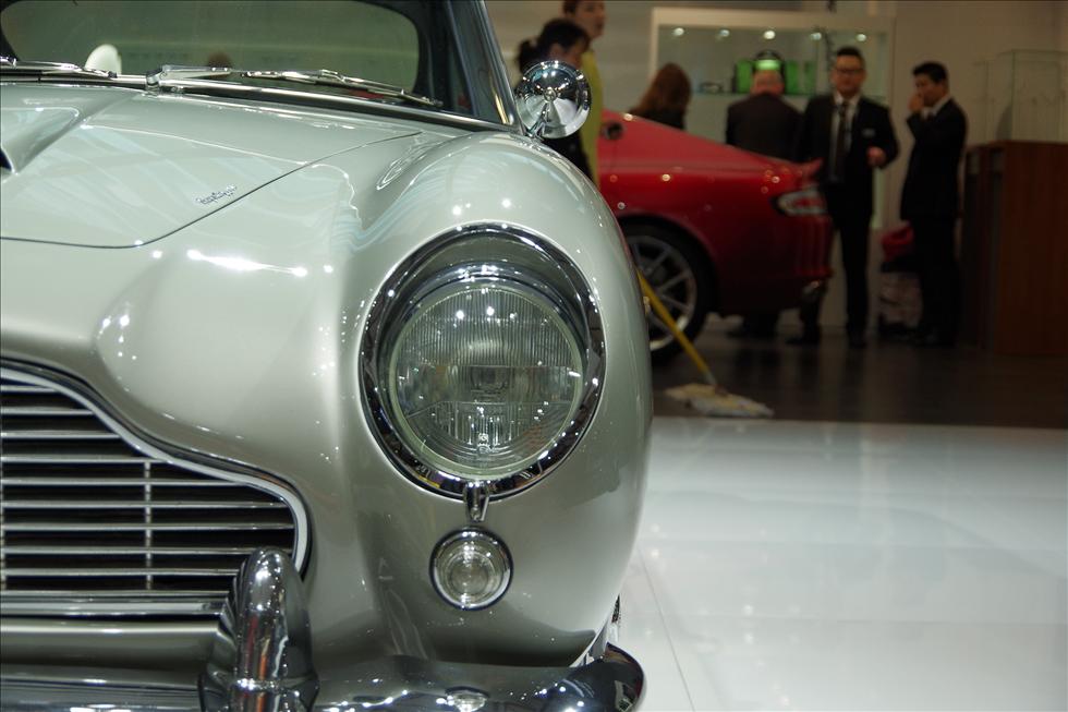 Aston Martin DB5 Zagato