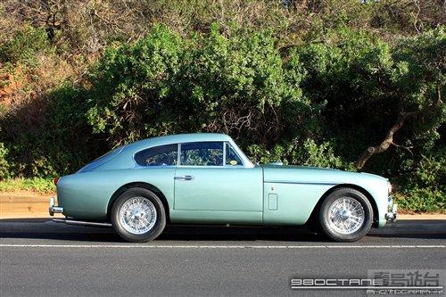Aston Martin DB5 Zagato