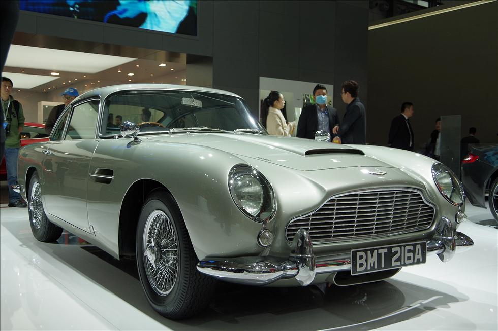 Aston Martin DB5 Zagato