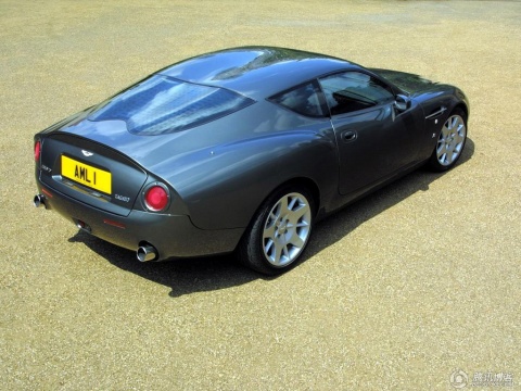 Aston Martin DB7 GT