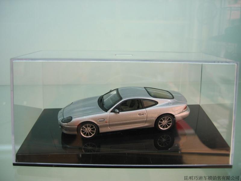Aston Martin DB7 Vanquish