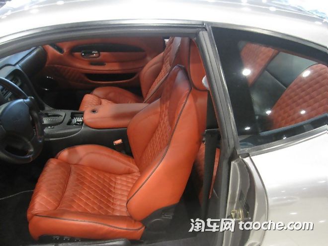 Aston Martin DB7 Vantage