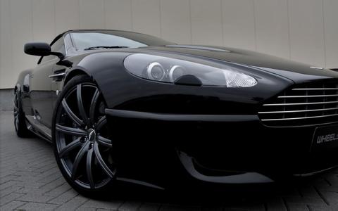 Aston Martin DB9 2014 Aston Martin DB9 2014