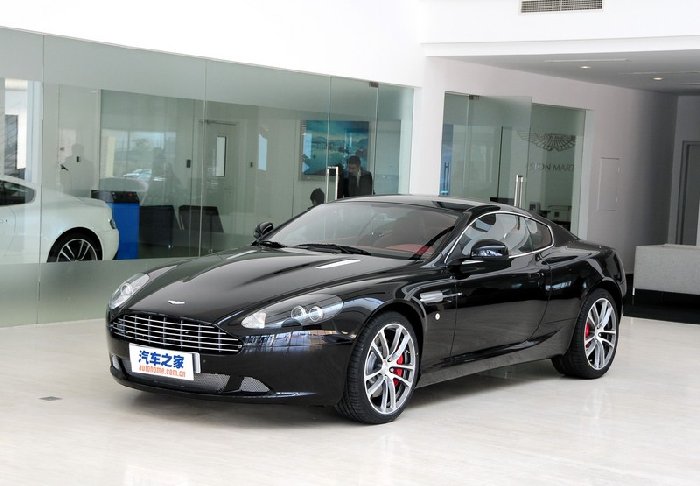 Aston Martin DB9 Mansory