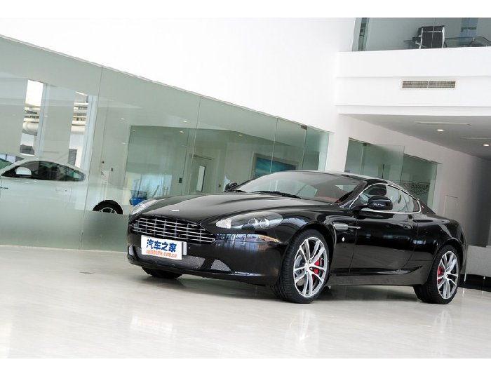 Aston Martin DB9 Mansory