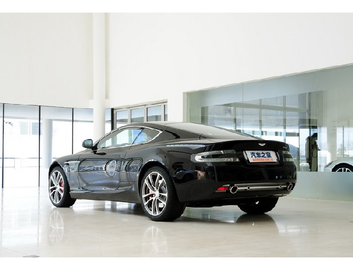 Aston Martin DB9 Mansory