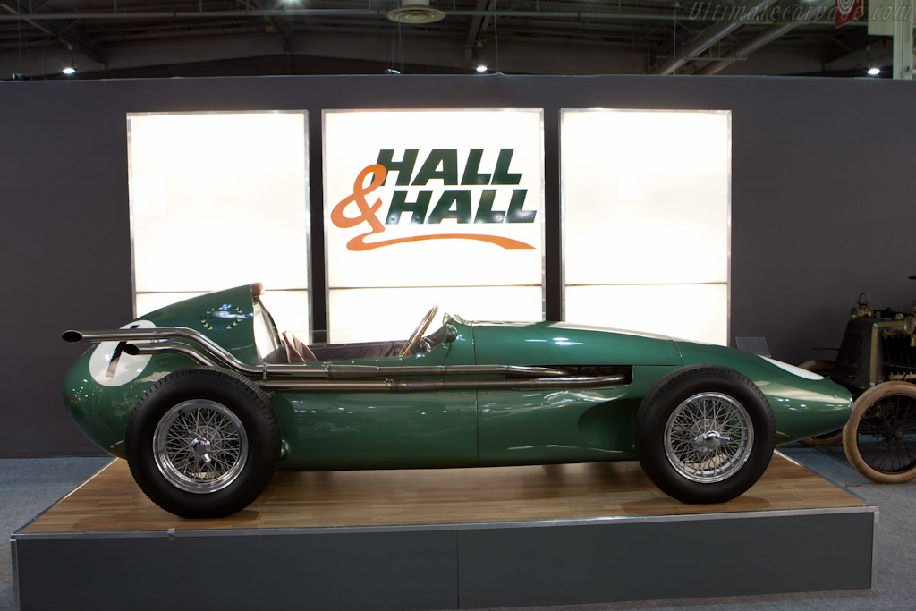 Aston Martin DBR4