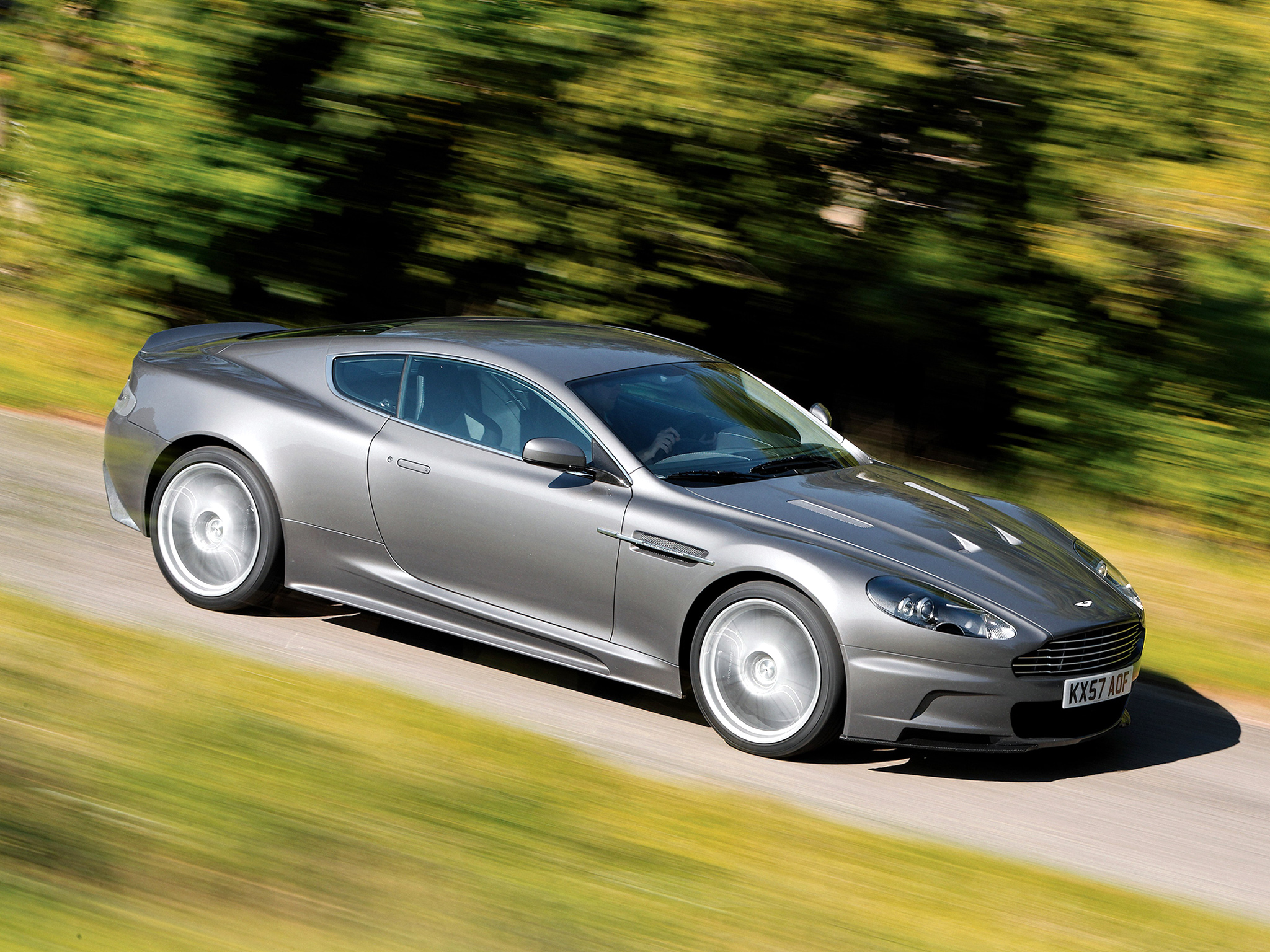 Aston Martin DBS