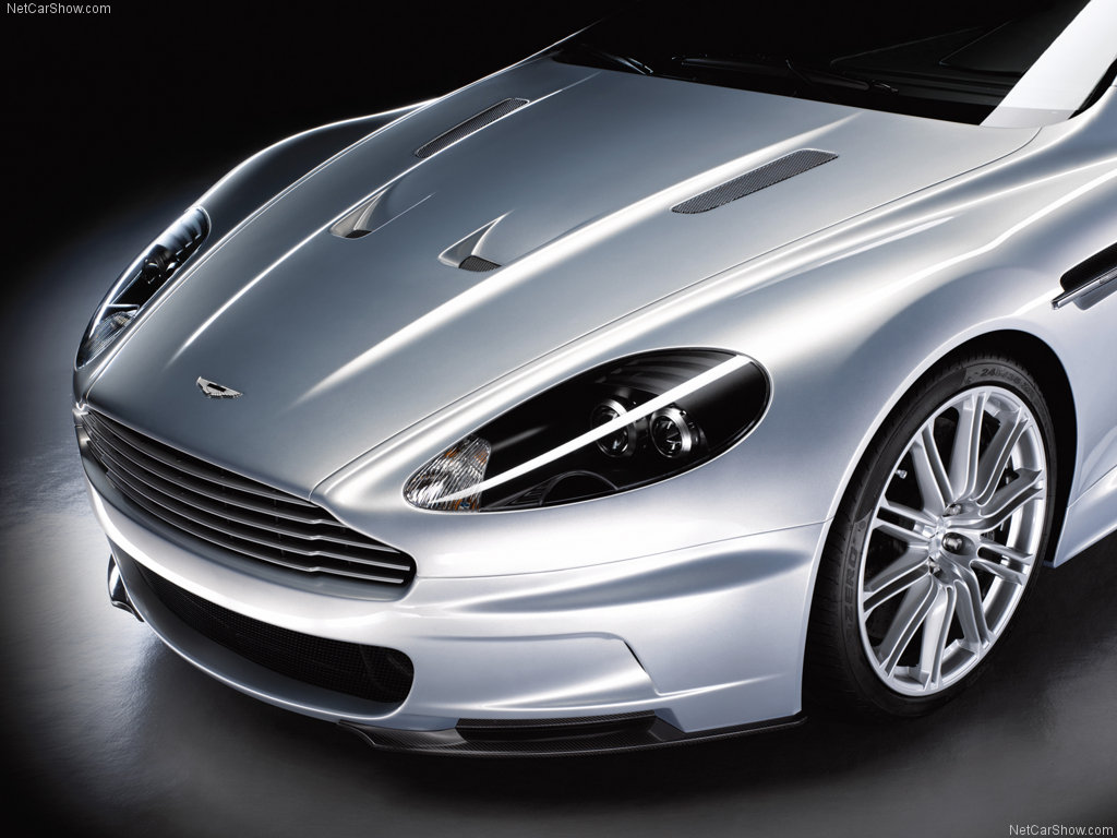 Aston Martin DBS Infa Red