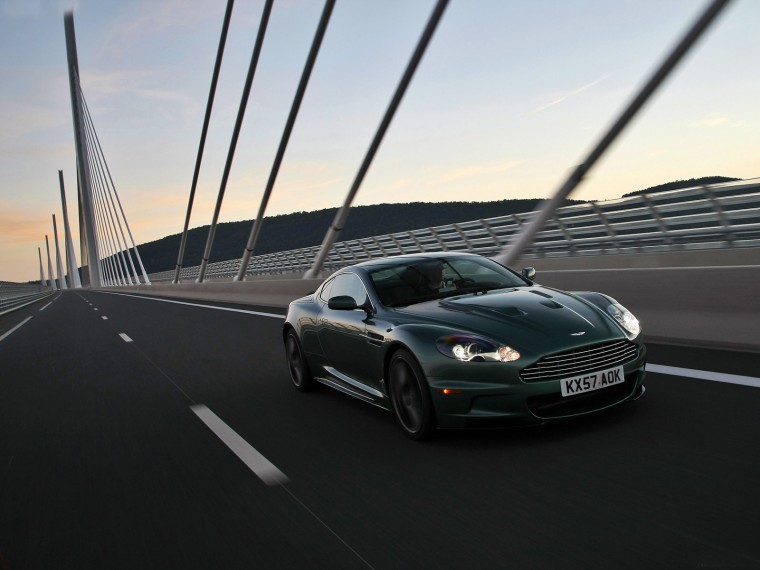 Aston Martin DBS Lightning Silver