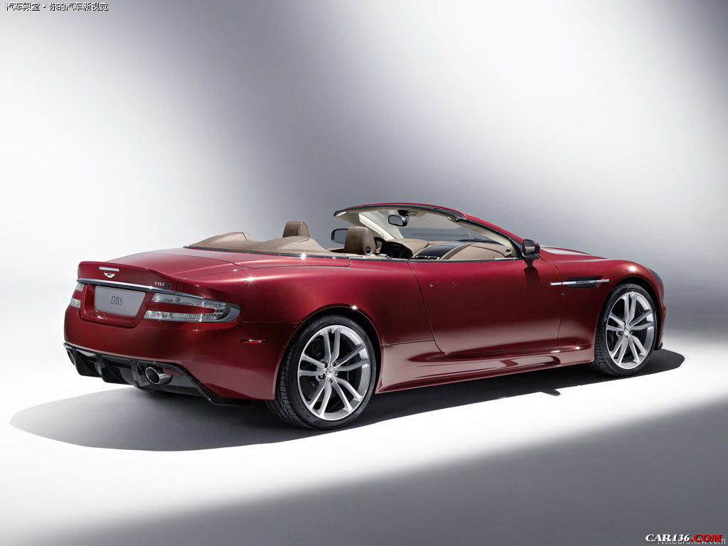 Aston Martin DBS Lightning Silver