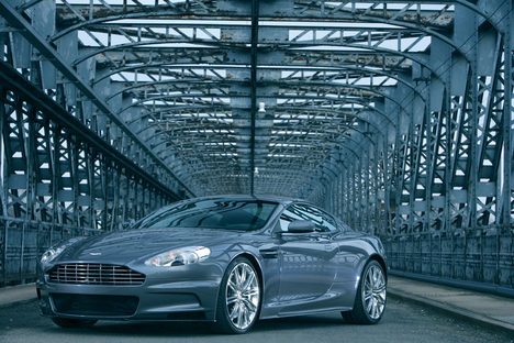 Aston Martin DBS V12 Aston Martin DBS V12