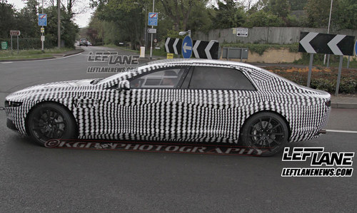 Aston Martin Lagonda SUV
