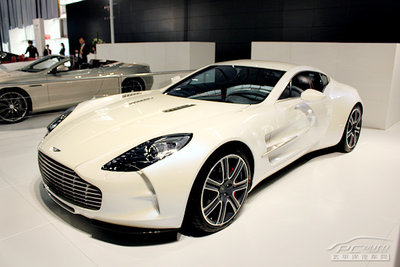 Aston Martin One-77 Q Series