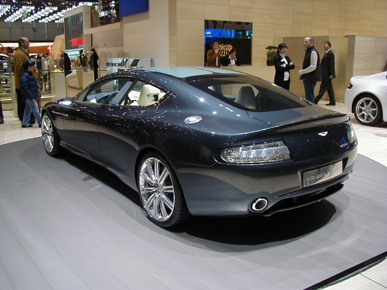 Aston Martin Rapide Aston Martin Rapide