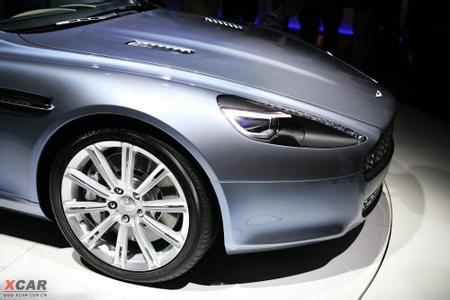 Aston Martin Rapide V12