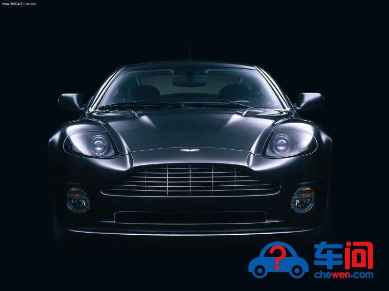 Aston Martin V12 Vantage Carbon Black Edition