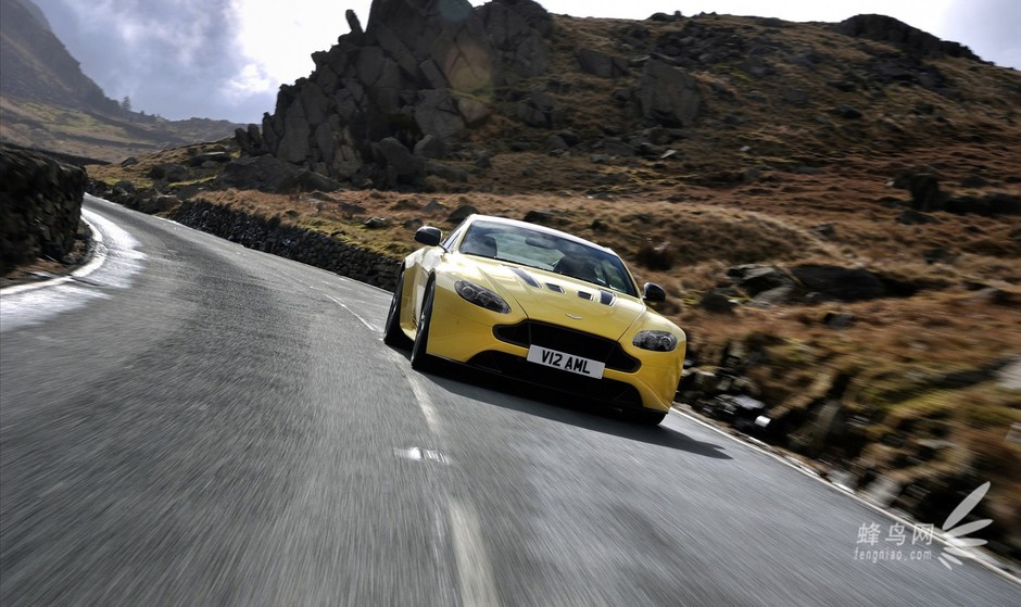 Aston Martin V12 Vantage Roadster