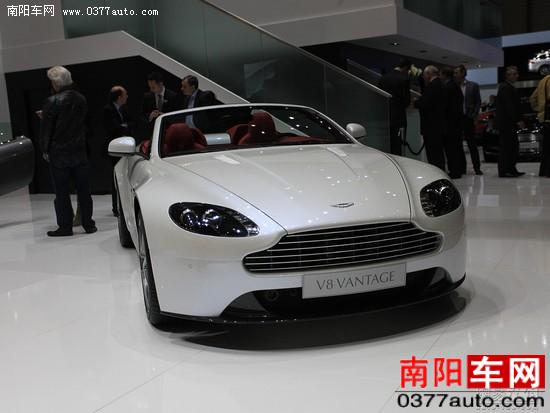 Aston Martin V8