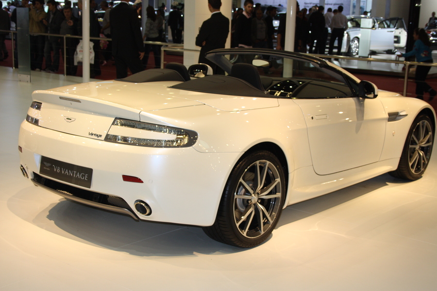 Aston Martin V8 Vantage N400